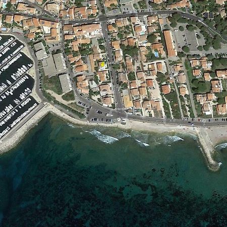 Vila T2 Calme Au Centre De Sausset Exteriér fotografie